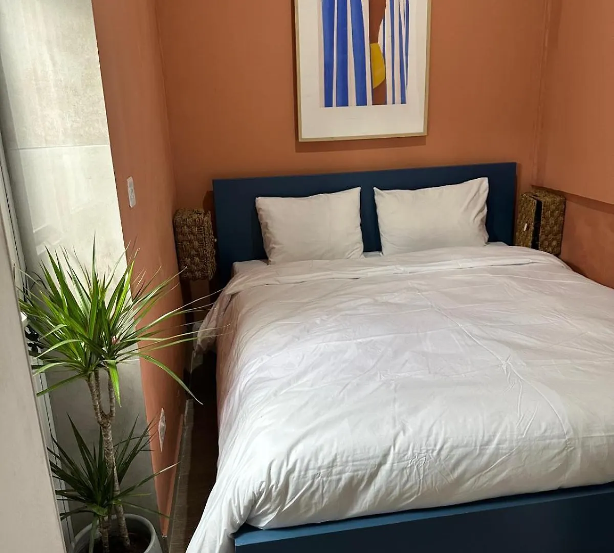 Follow The Sun Boutique Hostel - Pool, Breakfast & Sea Views San Ġiljan