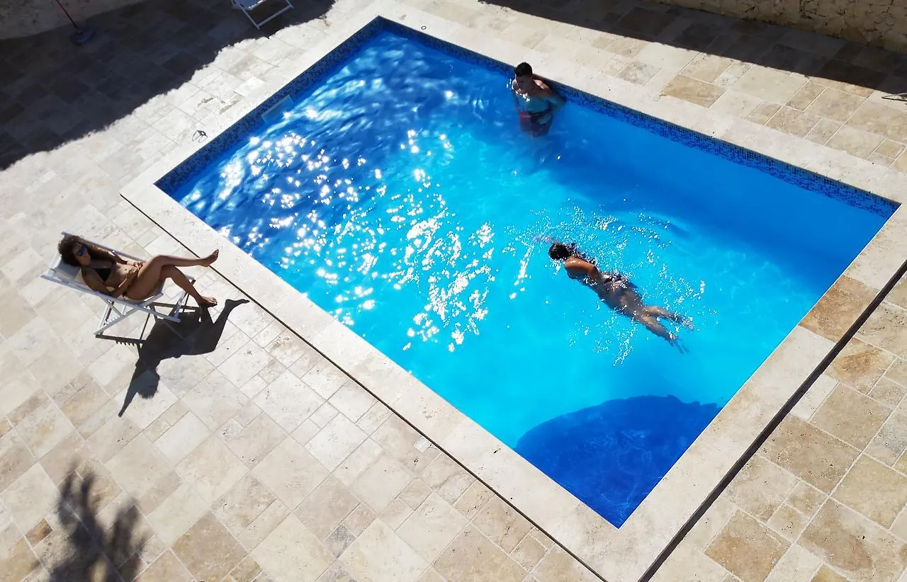 Follow The Sun Boutique Hostel - Pool, Breakfast & Sea Views Saint Julian's